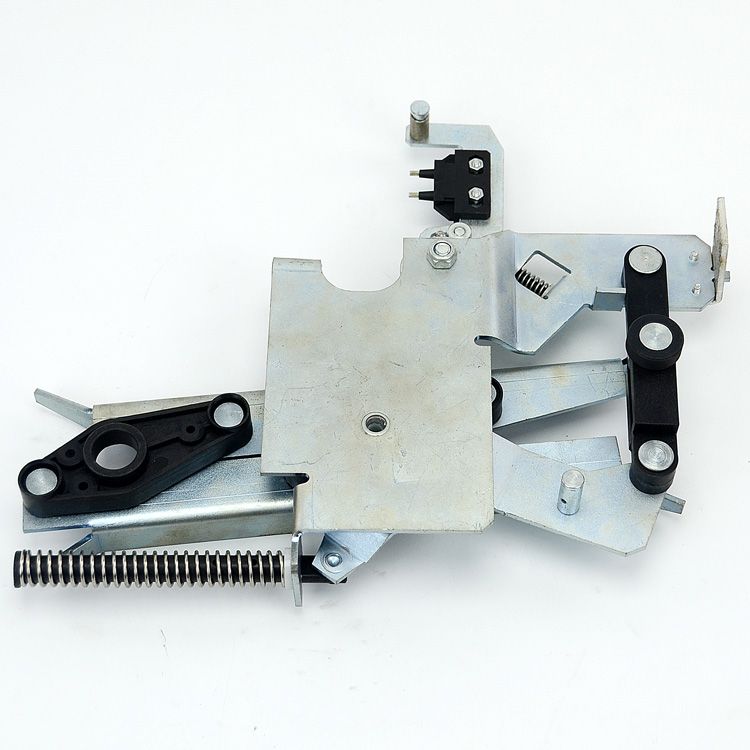 Door Parts AMD Door Skate KM900650G13