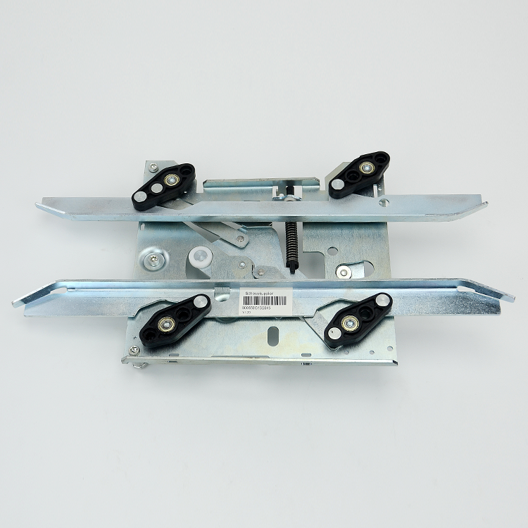 Door Parts R7 D7 DOOR Skate 902670G13 902671G13